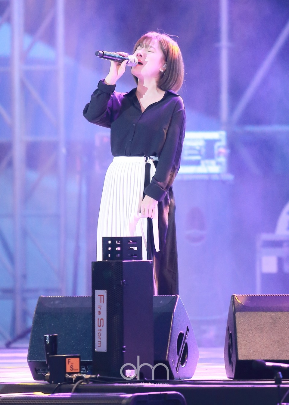 [포토] 벤, 열창속에 느껴지는 애절함 (과천시 청년행복 콘서트)